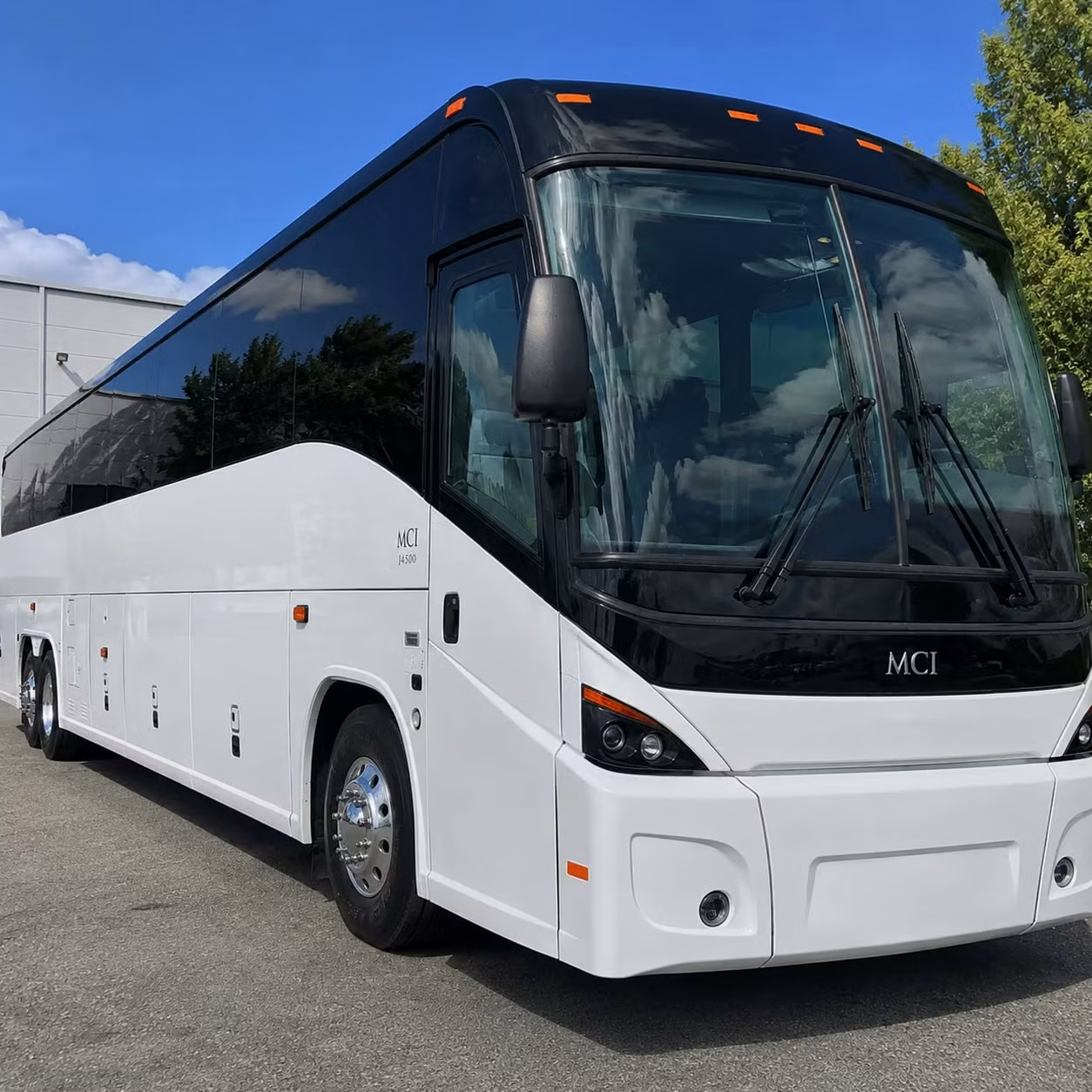 sanford 56 passenger charter bus rental