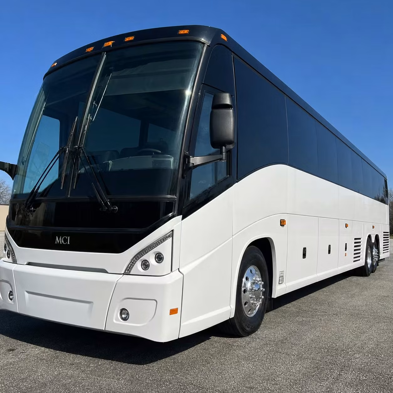 sanfordcharterbuscompany com lets you compare sanford corporate shuttle options without calling a single company