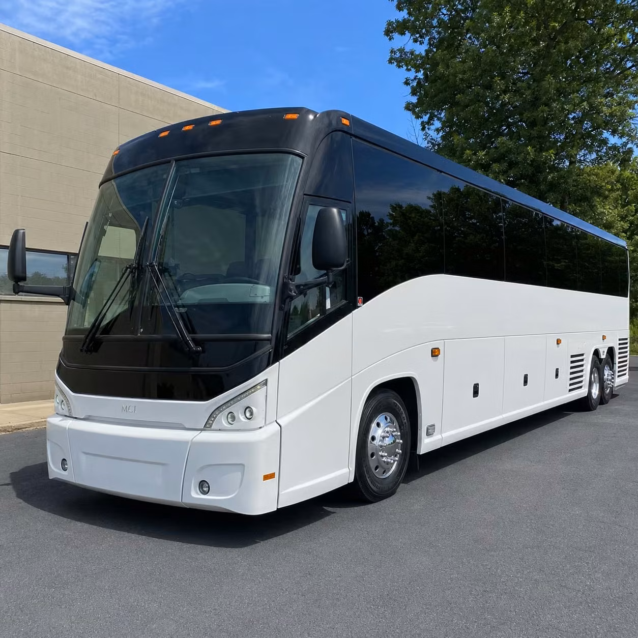 shuttle buses for sunday services and weekly church programs in sanford